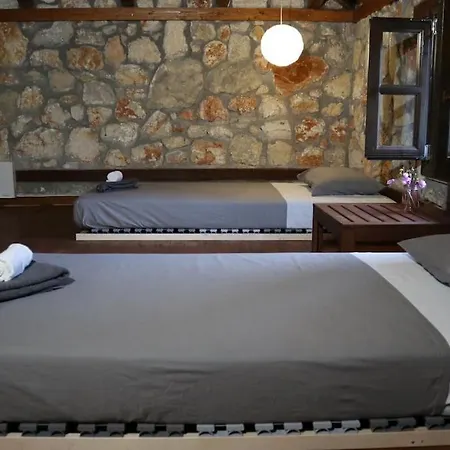 Holiday home Wood & Stone Dream View House B