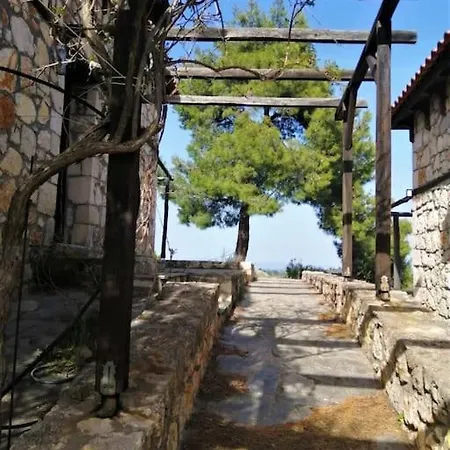 Wood & Stone Dream View House B Holiday home