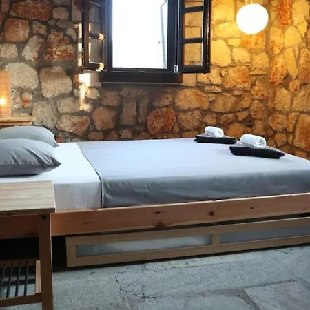 Casa vacanze Wood & Stone Dream View House B *